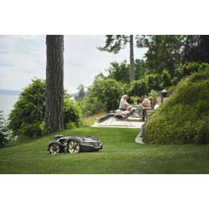 Husqvarna Automower® 435X AWD NERA z technologią bezprzewodową