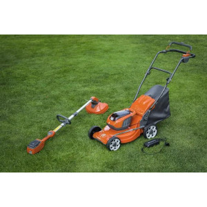 Model HUSQVARNA LC 137i z akumulatorem i ładowarką